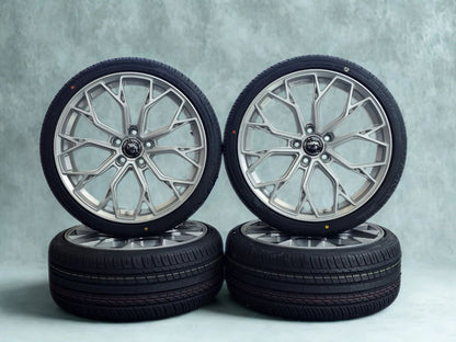 Sommerkomplettradsatz, FF-Wheels FF02, 8,5x19 ET45 5x112 mit 225/35 R19 91Y in silber