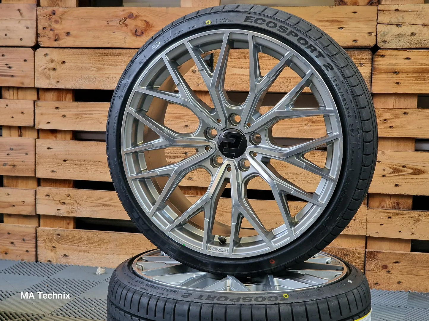 Sommerkomplettradsatz 235/35 R19 Wheelworld WH37 8,5x19 ET48 daytonagrau frontpoliert