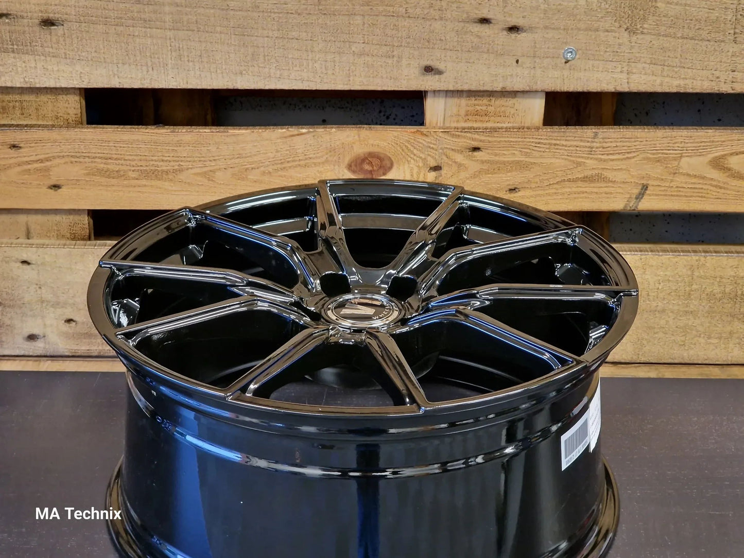 19 Zoll Felgensatz V1 Wheels V1 8,5x19 ET45 5x112