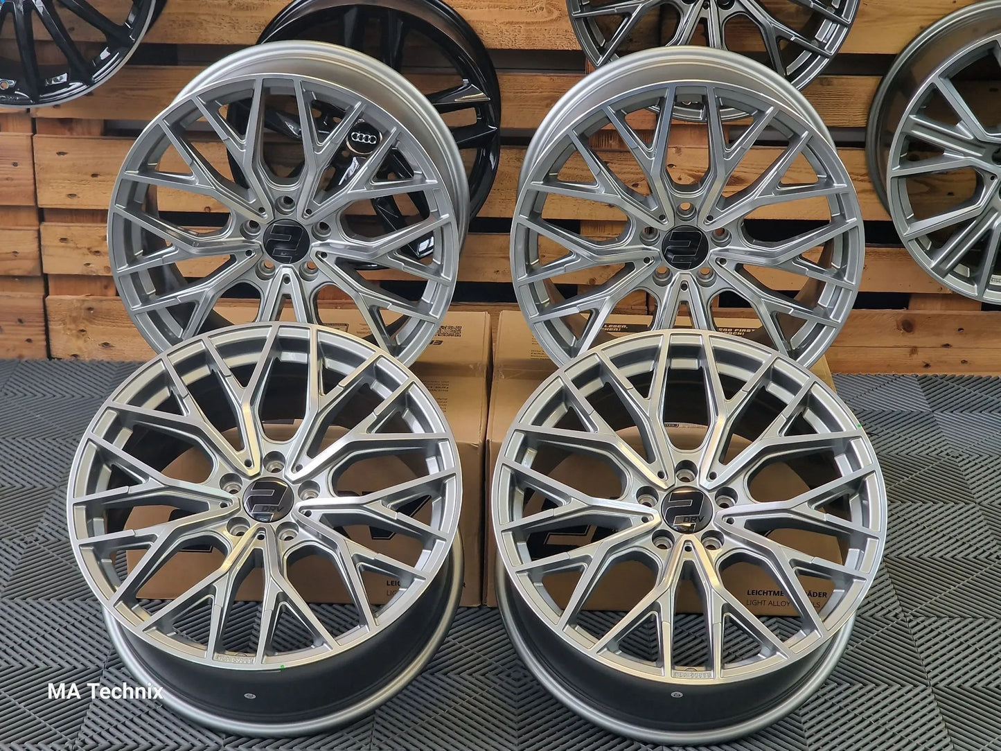 Wheelworld WH37 19 Zoll 8,5Jx19 ET48 5x112 daytonagrau frontpoliert
