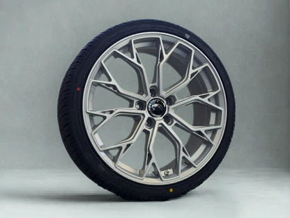 Sommerkomplettradsatz, FF-Wheels FF02, 8,5x19 ET45 5x112 mit 225/35 R19 91Y in silber
