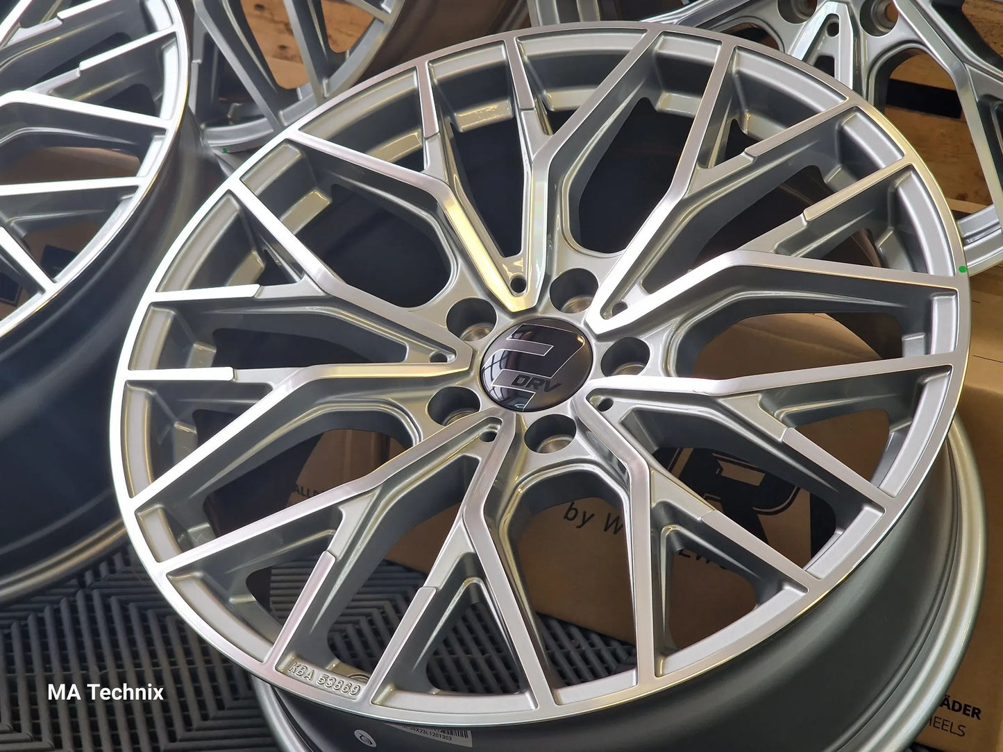 Wheelworld WH37 19 Zoll 8,5Jx19 ET48 5x112 daytonagrau frontpoliert