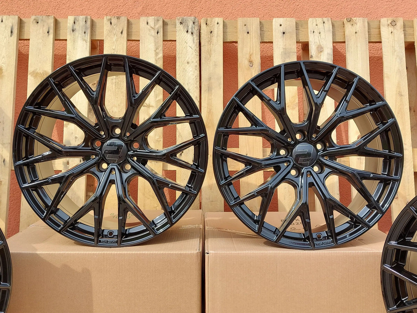 2DRV by Wheelworld WH37 19 Zoll 8,5Jx19 ET48 5x112 schwarz glänzend