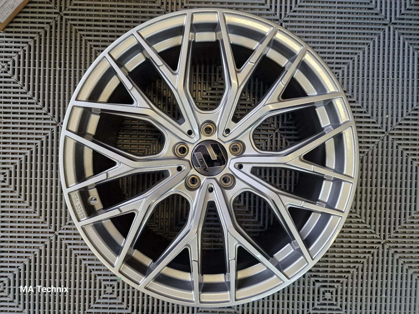 Wheelworld WH37 8x18 ET46 5x114,3 daytonagrau